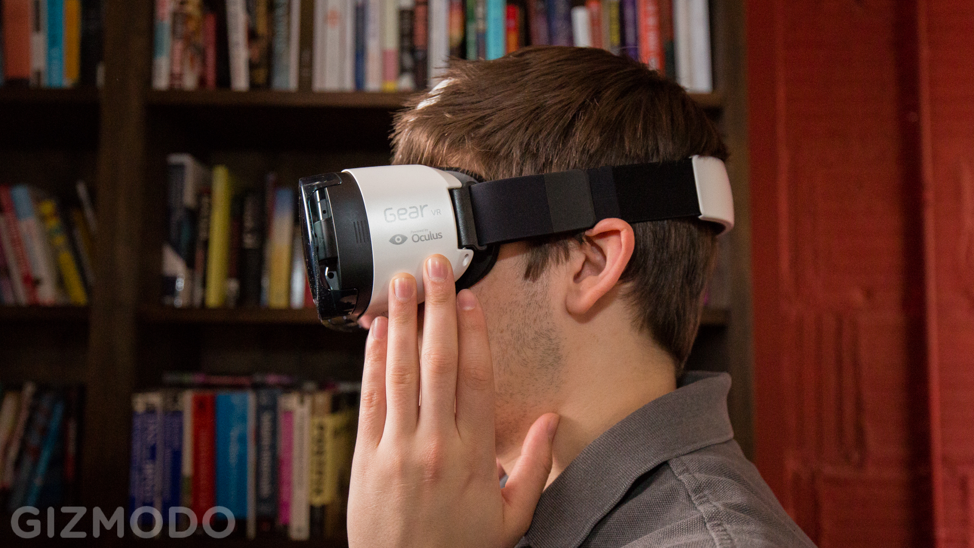 Samsung Gear VR Review: Hell Yes I’ll Strap This Phone To My Face