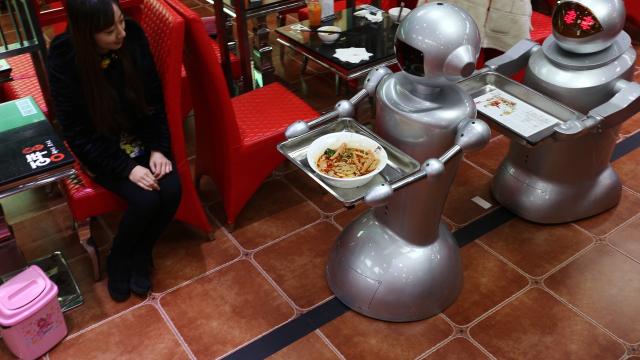 Restaurant With Robot Waiters Is A Blast From Futures Past