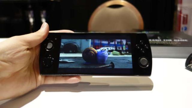 A Phone With Glasses-Free 3D And Joysticks Built In