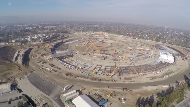 4K Drone Footage Captures Apple’s New Spaceship HQ, And It’s Massive