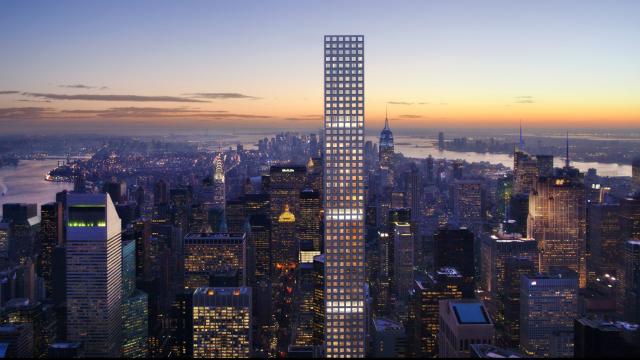 NYC Skyscraper Won’t Stop Raining Hunks Of Metal And Rock