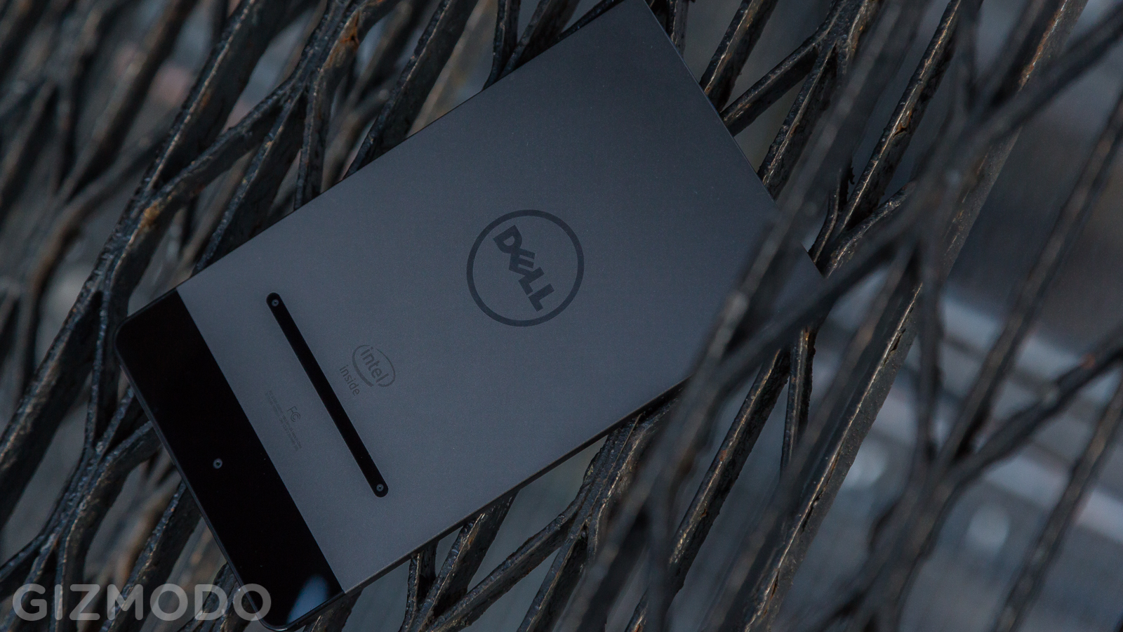 Dell Venue 8 7000 Review: A Terrible Name For An Incredible Tablet 