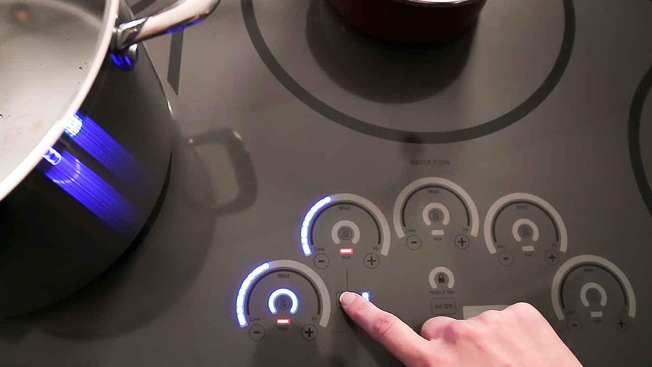 GE’s New Sensor Turns Induction Cooktops Into Compact Sous Vide Machines