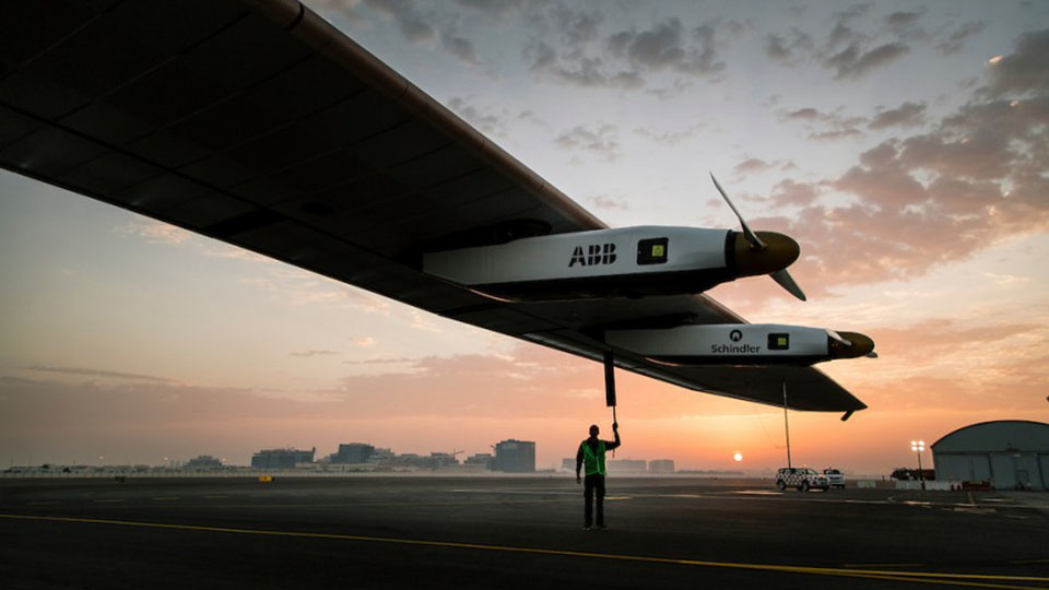 This Is How A Plane Will Navigate Earth Using Solar Power Alone