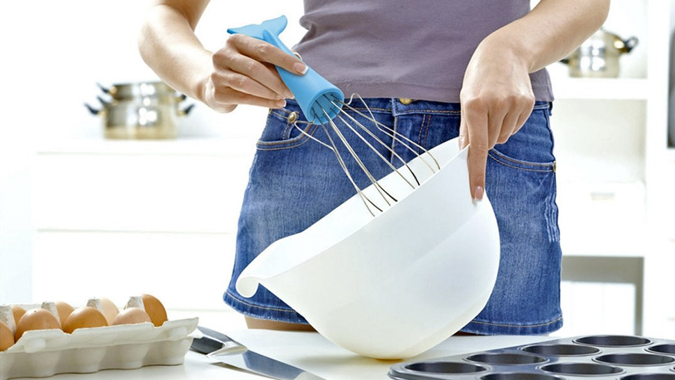 Moby Whisk Is A Great (Egg) White (Mixing) Whale For Your Kitchen