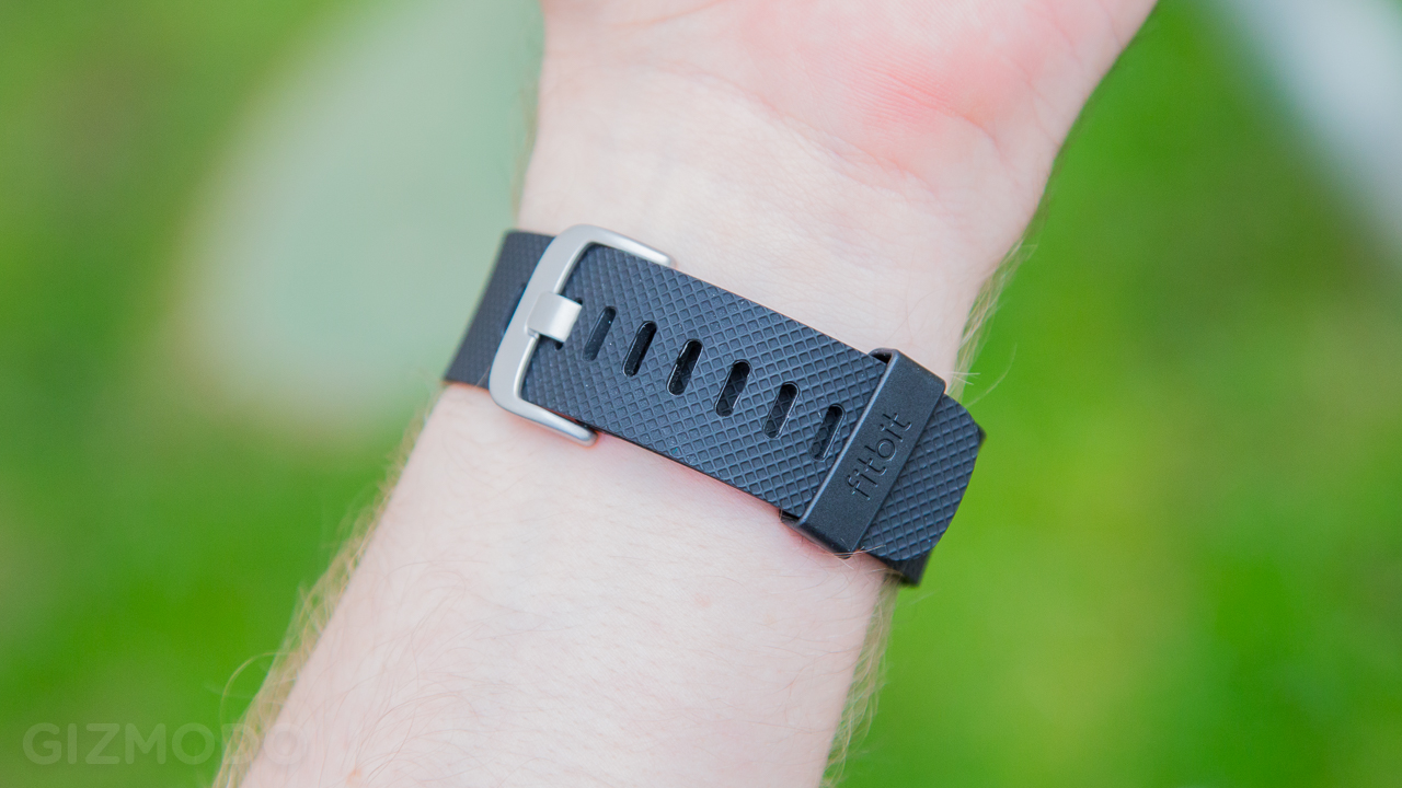 Fitbit Charge HR Review: This Is The One You Want