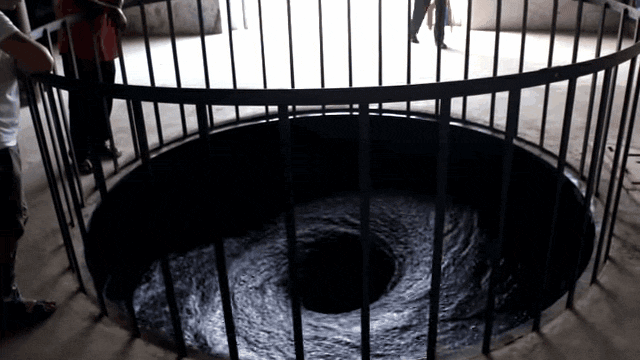 You Can See An Endless Water Vortex Beneath This Floor