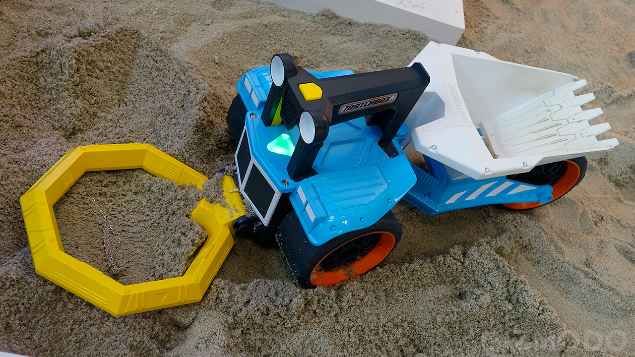 There’s A Working Metal Detector On This Treasure-Hunting Toy Truck