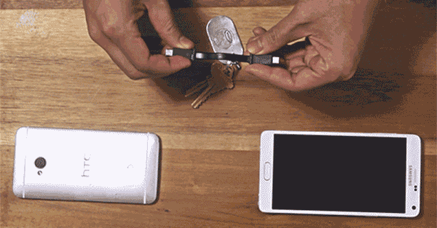 Mooch Power From Another Smartphone With This Tiny Charging Cable