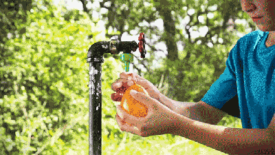 Self-Sealing Water Balloons You Never Need To Tie
