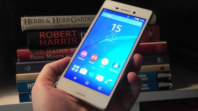 Sony Xperia M4 Aqua Hands-On: Proper Waterproofing, Two Day Battery