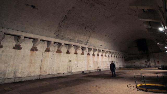 Inside The Caverns Of Hungary’s Abandoned Underground Coal Plant