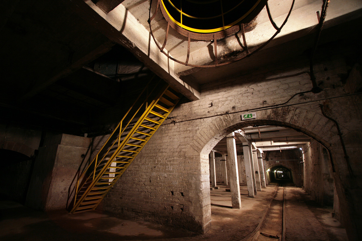 Inside The Caverns Of Hungary’s Abandoned Underground Coal Plant