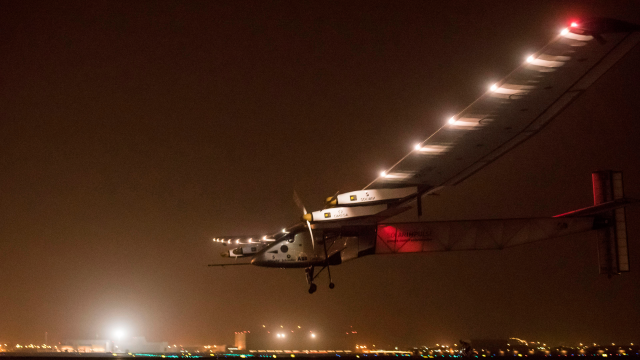 Solar Impulse Just Broke A World Record For Solar-Powered Flight