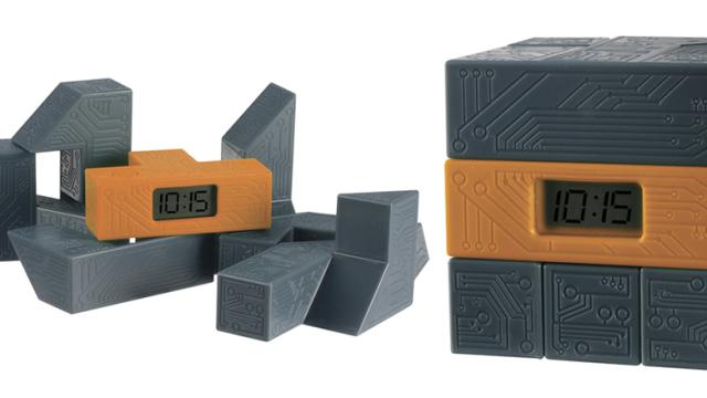 Race The Clock To Rebuild This Puzzle Cube After You Drop It On The Floor