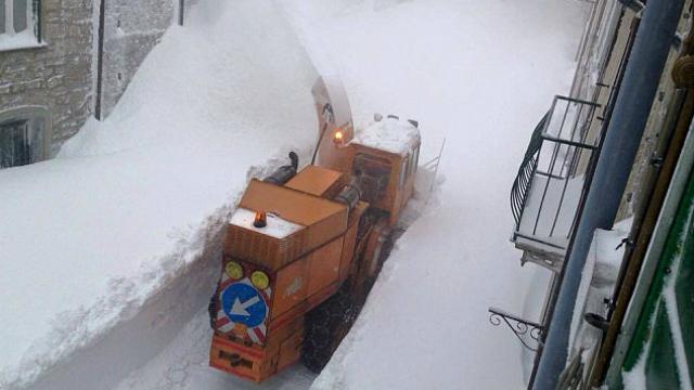 What It Looks Like To Receive A World-Record Snow Dump 