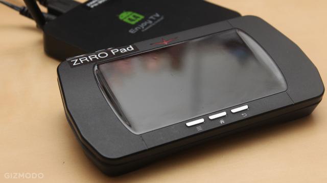 The ZRRO Hoverpad Is Almost The Game Controller I Want For My TV