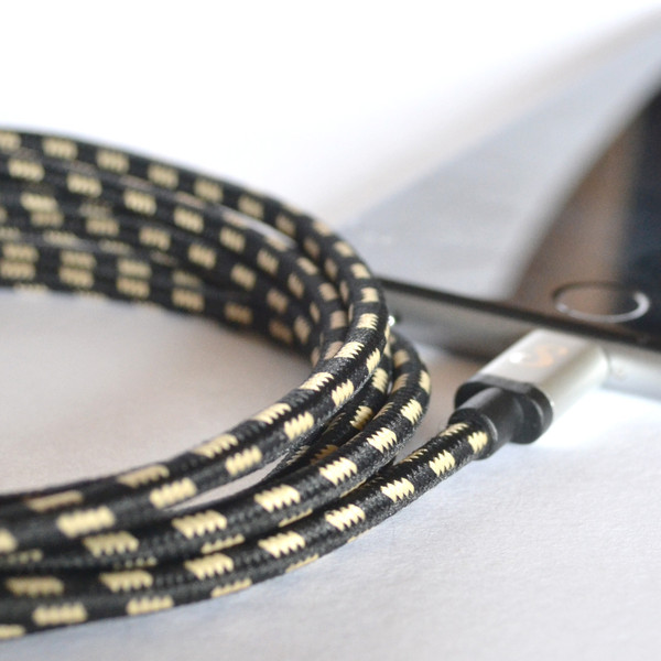 These Smartphone Cords Look Like Miniature Audio Cables