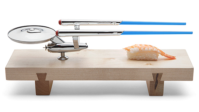 Wonderful USS Enterprise Sushi Set Includes Warp Trail Chopsticks