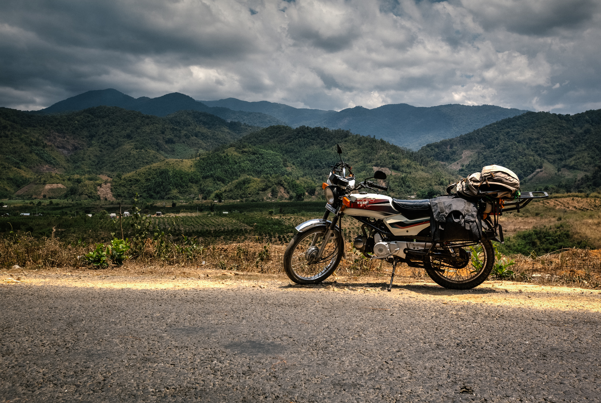 I’m Riding A $450 Motorcycle Across Vietnam
