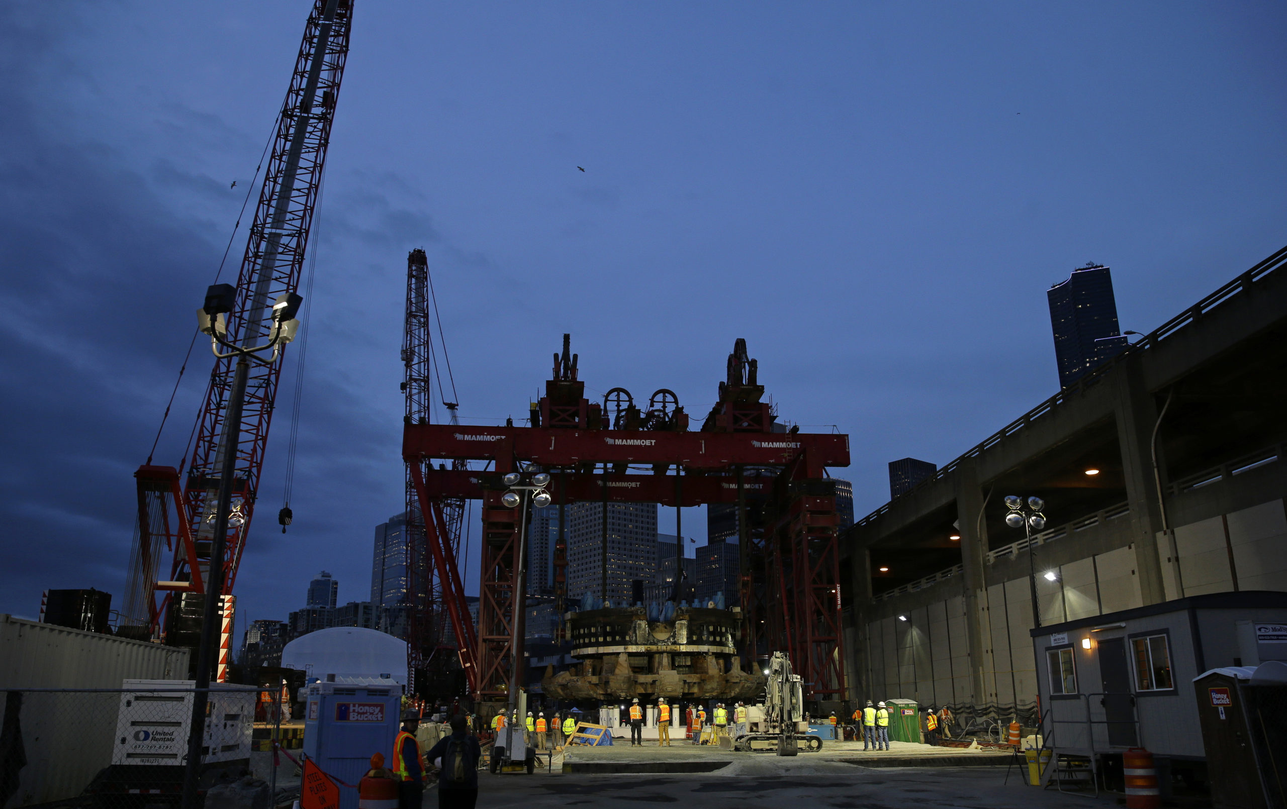 The World’s Largest Tunnelling Machine Is (Finally) Getting Rescued 