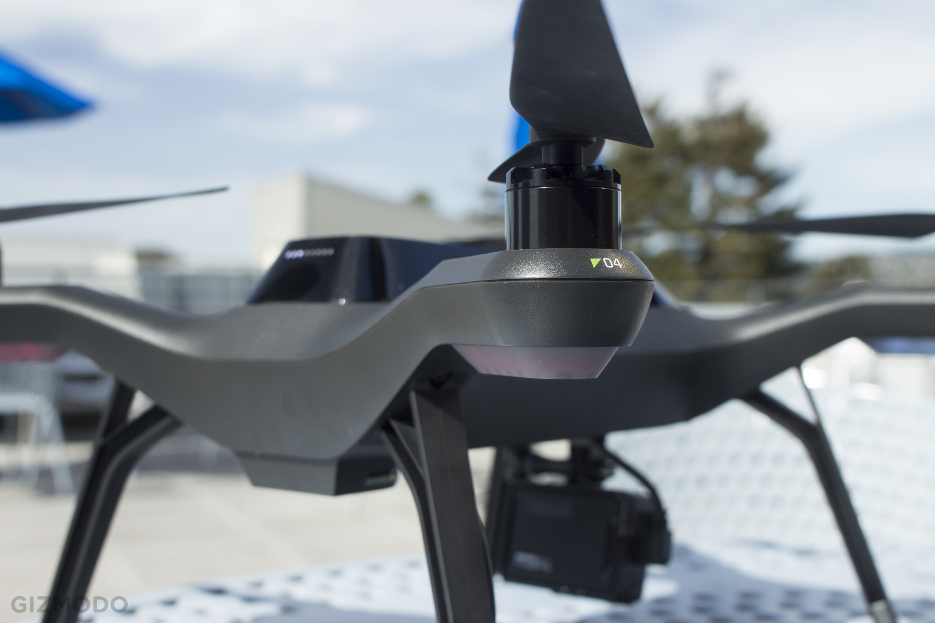 3DR’s New Solo Drone Promises Airborne Footage Without A Learning Curve