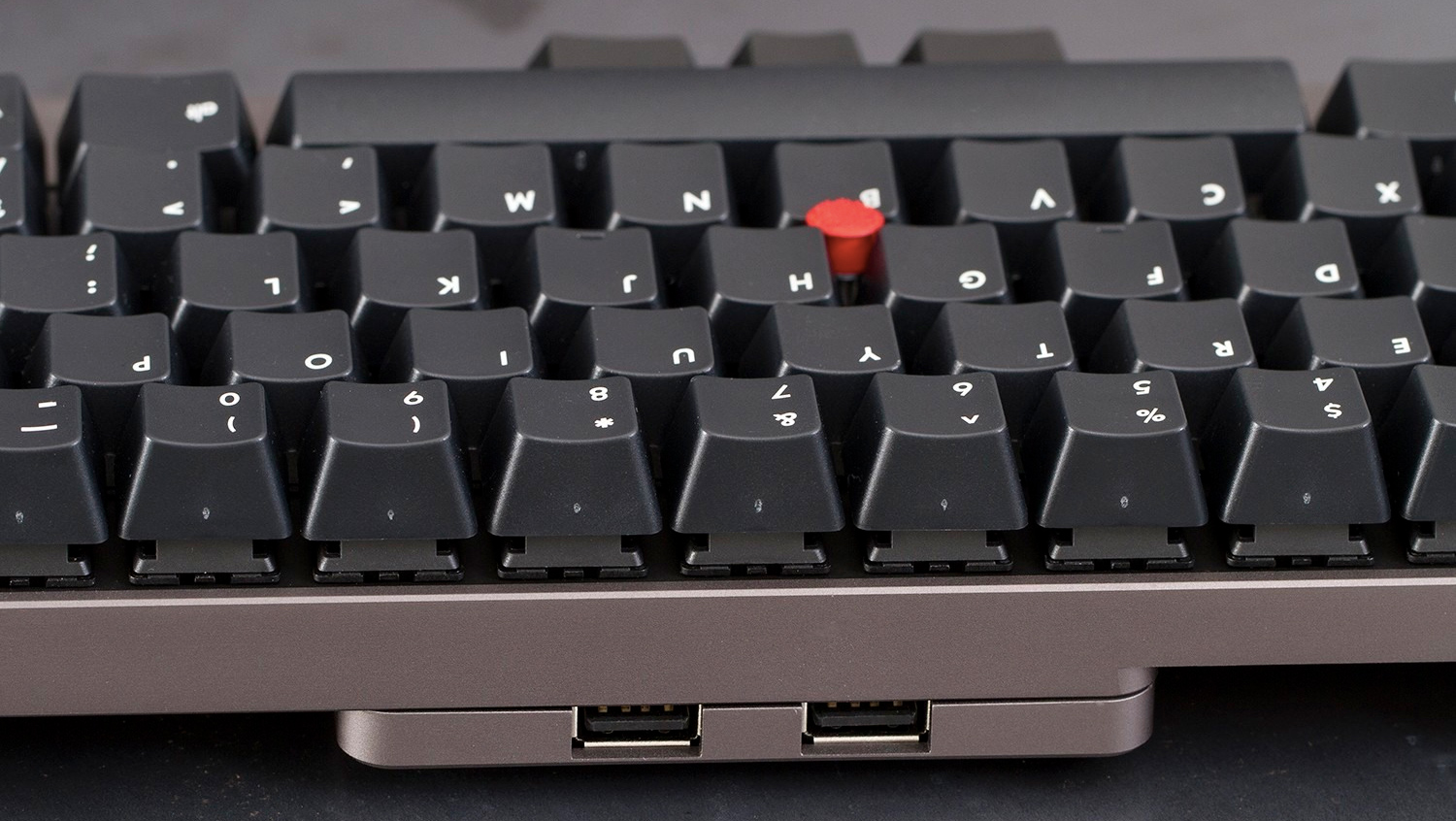 A Compact Semi-Portable Keyboard With Genuine Mechanical Keys