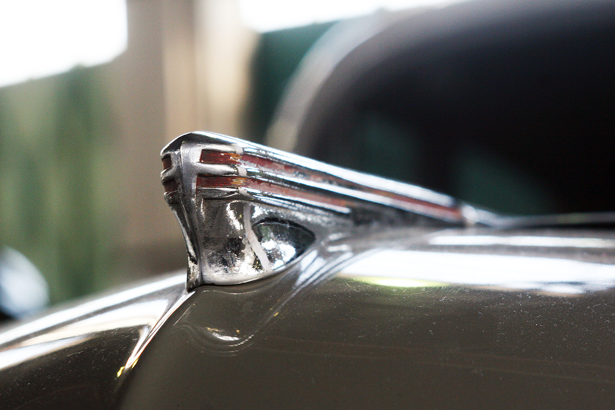 17 Gorgeous Hood Ornaments That Defined These Classic Cars