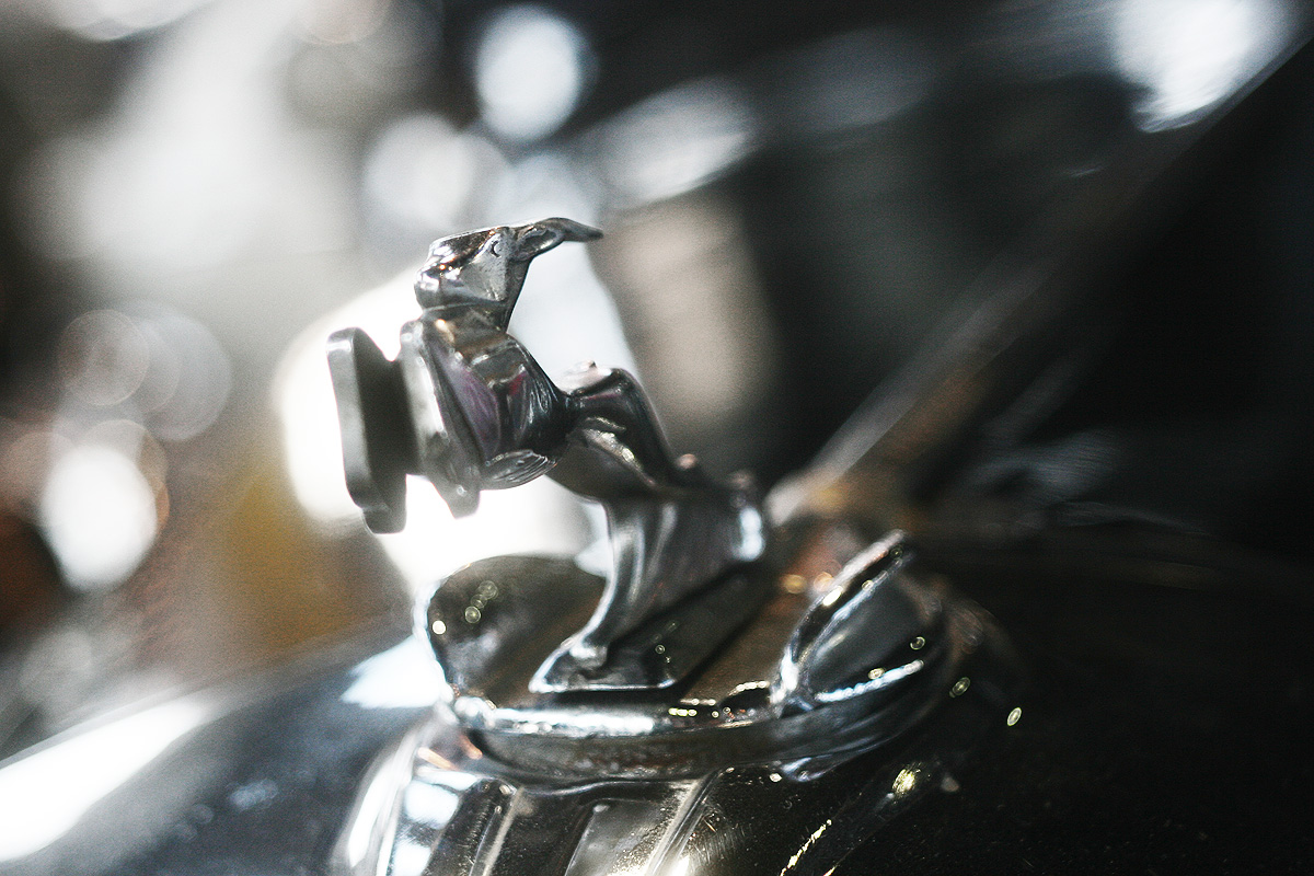 17 Gorgeous Hood Ornaments That Defined These Classic Cars