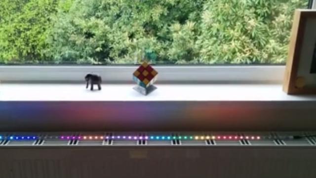 I Want This LED Light Strip That Blinks When Your Train Is Late