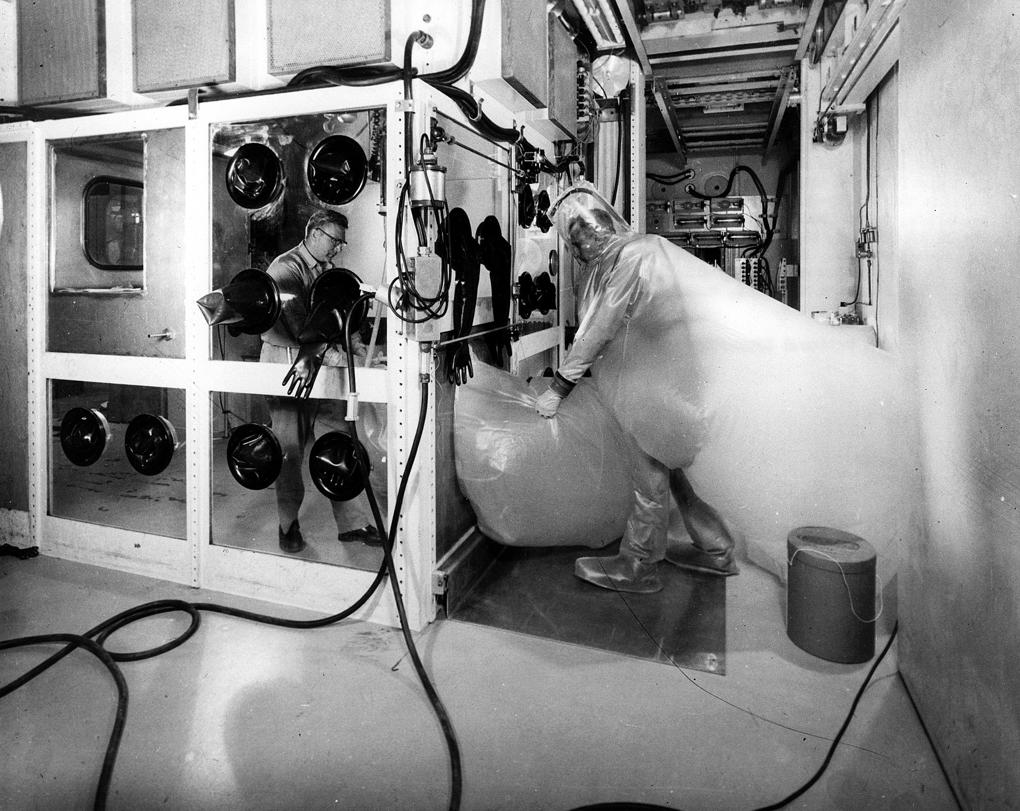 How The Atomic Age Gave Us Robot Surgeons