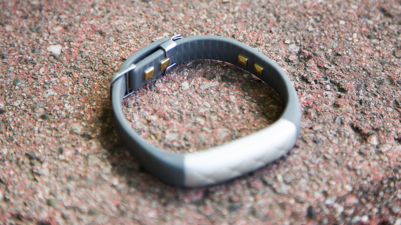 Jawbone UP3 Review: A Fitness Fiasco