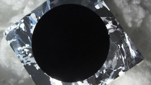 This Is The World’s Most Efficient Black Silicon Solar Cell