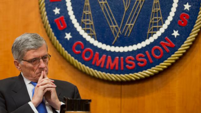 The FCC Wants All Phones To Feature Theft-Prevention Features