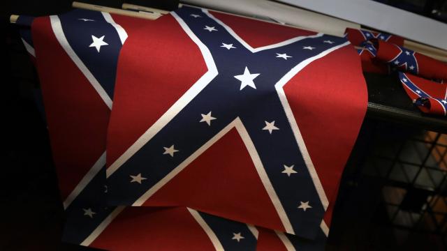 Apple Is Wrong To Pull Historical Games Featuring The Confederate Flag