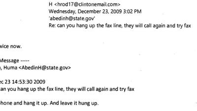 Here’s Hillary Clinton Working Out How To Use A Fax Machine