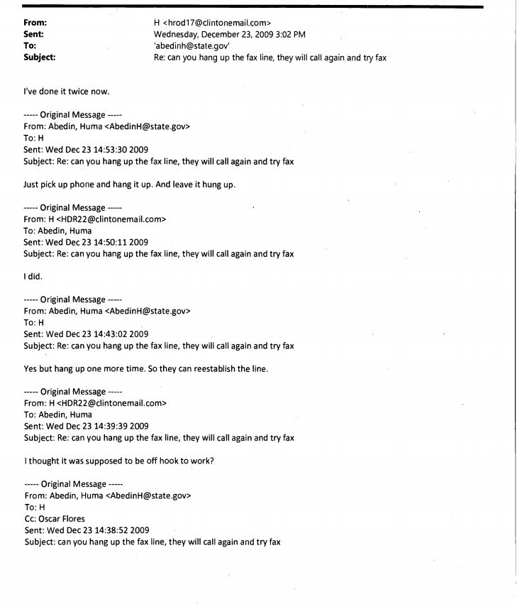 Here’s Hillary Clinton Working Out How To Use A Fax Machine