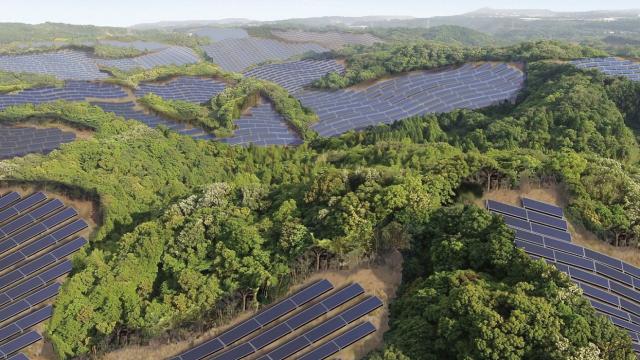 Abandoned Golf Courses Are Being Transformed Into Solar Farms