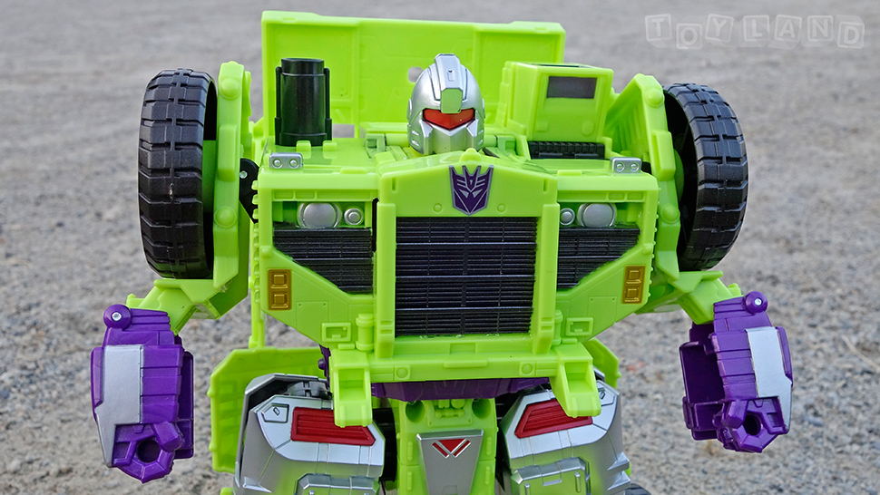 The Colossal New Transformers Devastator Is Better Than The Original