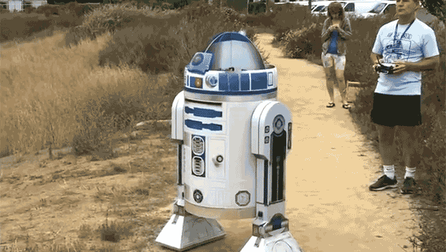 With A Drone Inside, R2-D2 Can Finally Fly Like A Bird