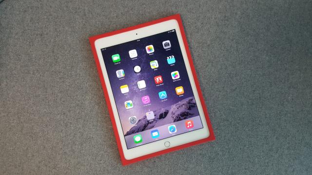 Logitech’s New iPad Case Doesn’t Sacrifice Style For Protection