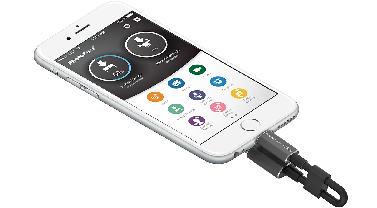 This Tiny iPhone Charger Has 128GB Of Extra Storage Built Right In