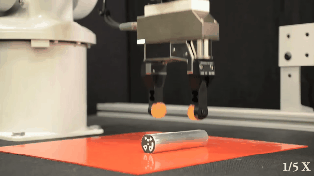Uh Oh, MIT Developed A Way To Make Robotic Hands Way More Like Our Own