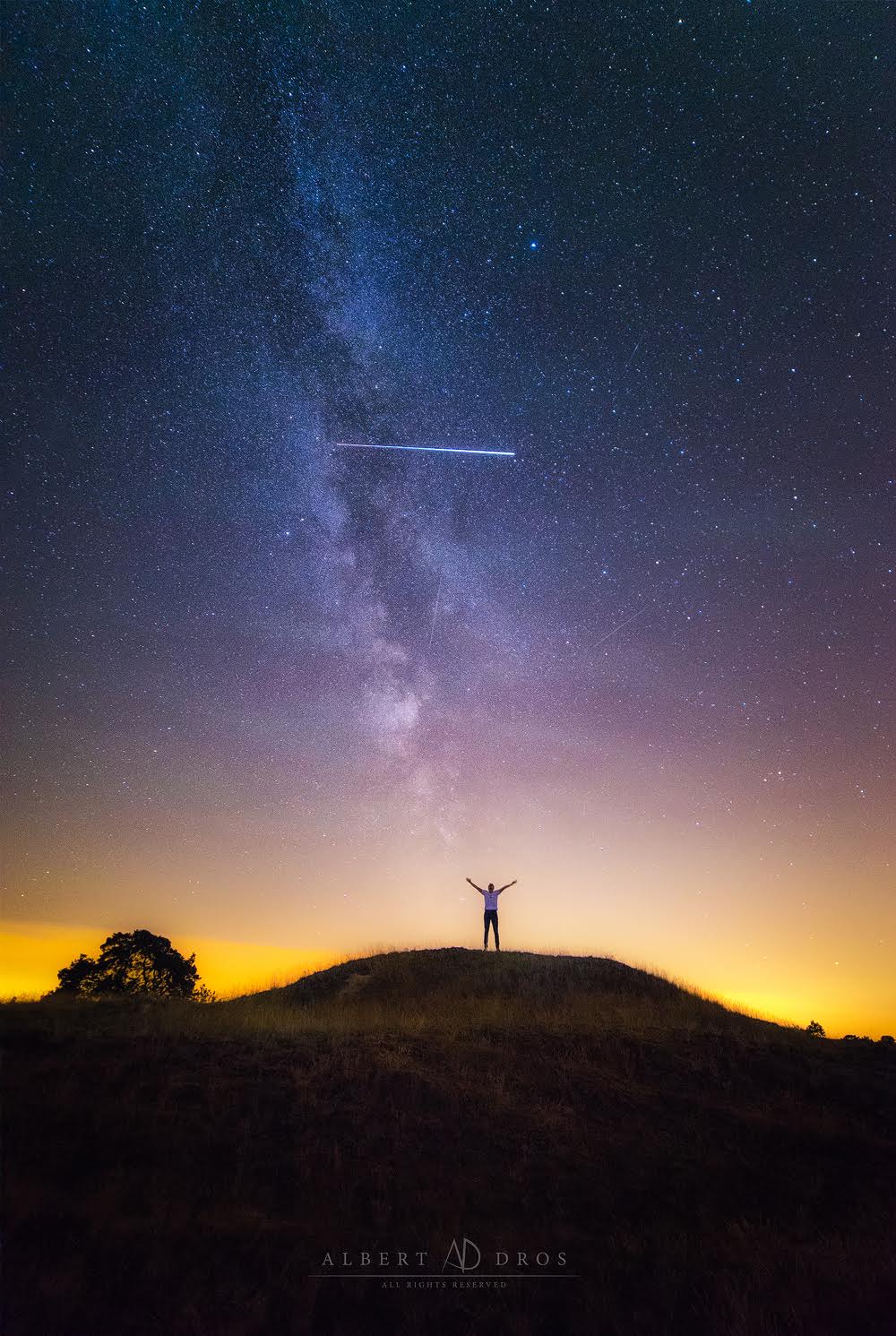 The ISS Photobombed This Photographer’s Perseid Meteor Shower Shoot