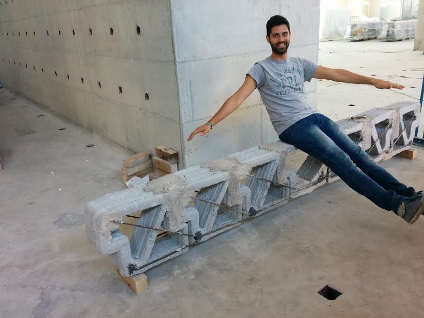This Bizarre Concrete Beam Is The Smartest Use Of 3D Printing In Architecture Yet 