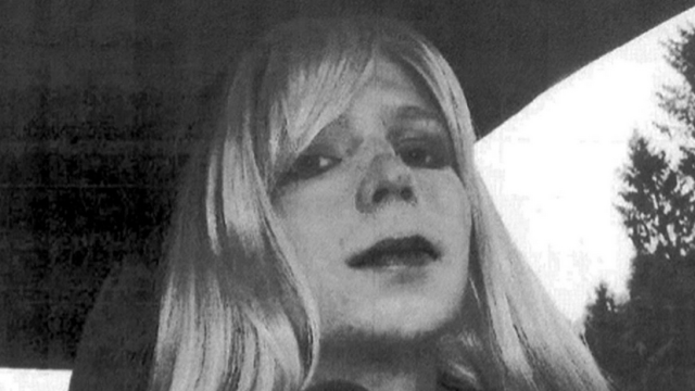 Chelsea Manning Faces Solitary Confinement For Having A Copy Of Vanity Fair