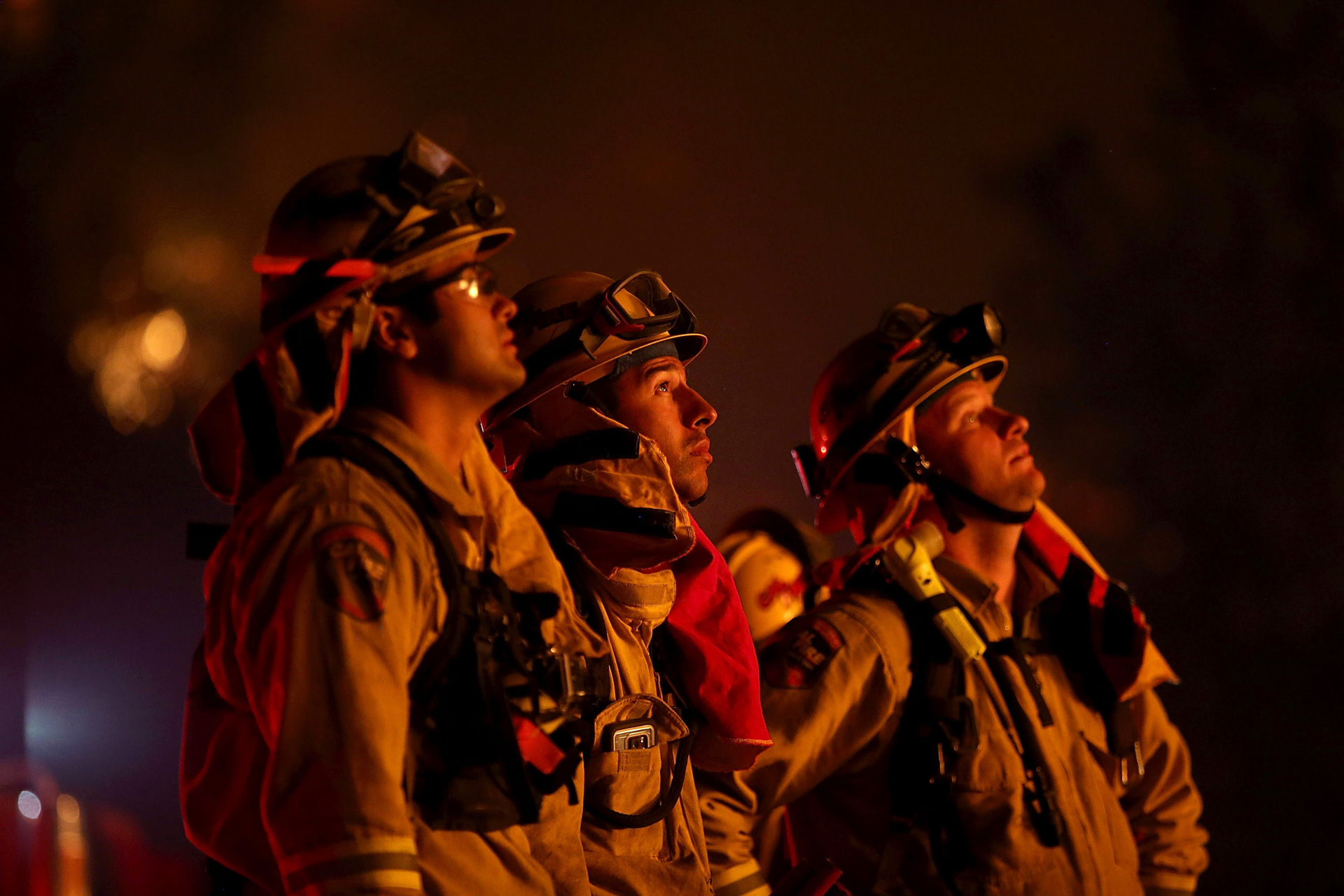 California Burning: Dramatic Photos Of Firefighters In Action