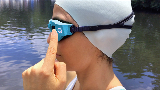 LED Guides In These Goggles Keep Open Water Swimmers On Course