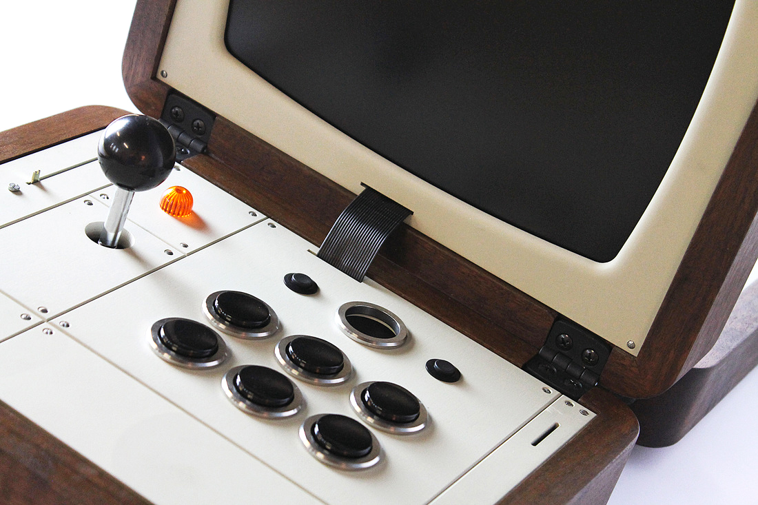 Inspired By Battleship, This Head-To-Head Portable Arcade Is A Work Of Art
