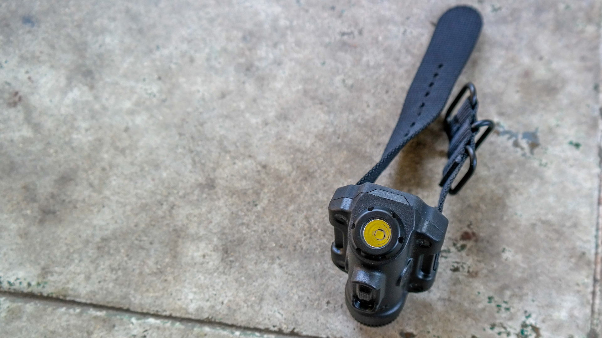 Surefire 2211X WristLight Review: A Real Headlamp Alternative?